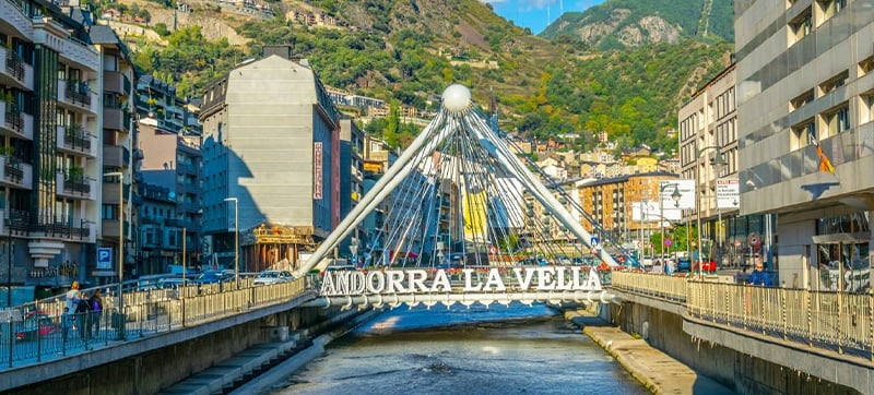 Günstige Mietwagen Andorra La Vella Stadt