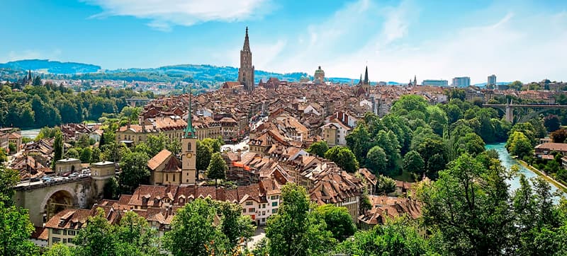 Waarom een Auto Huren in Bern?