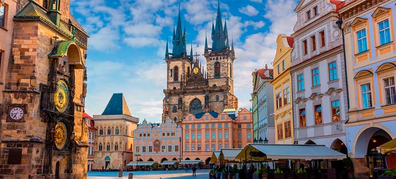 Car Hire in Prague