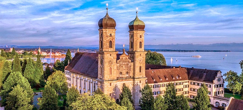 Najam Automobila u Friedrichshafen