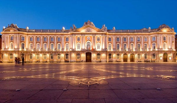 Araç Kiralama in Toulouse-Blagnac