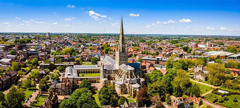 Pourquoi Louer une Voiture à Norwich ?