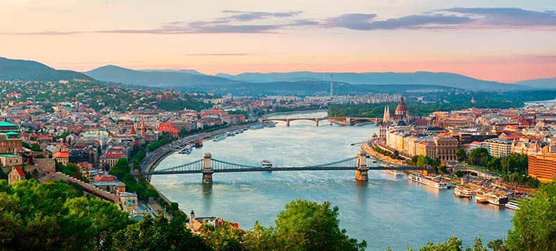 Car Hire in Budapest