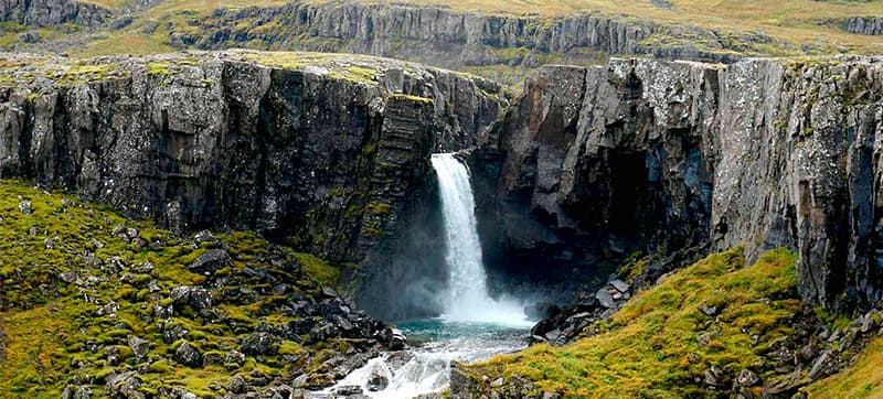 Închirieri Auto în Egilsstaðir 