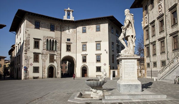 Car Hire in Pisa