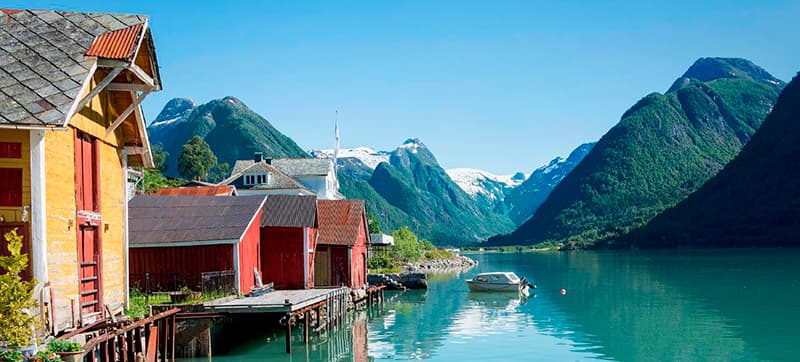Cheap Car Hire in Sogndal Airport