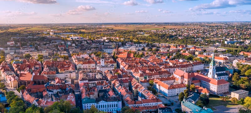 Cheap Car Hire in Radom Airport