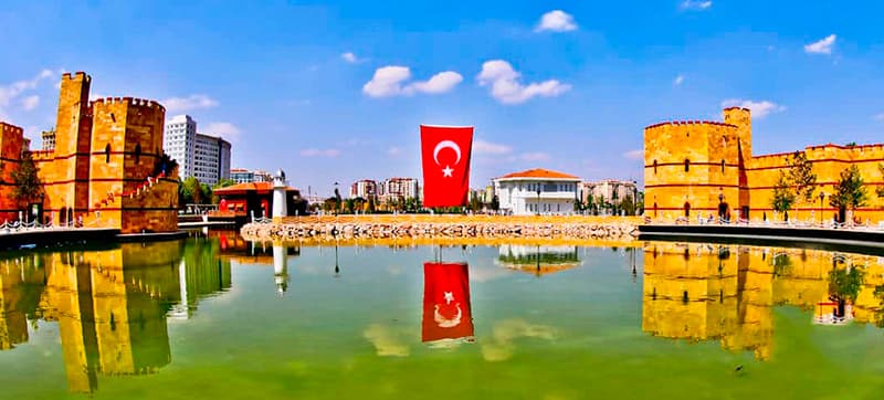 Închirieri Auto în Konya 