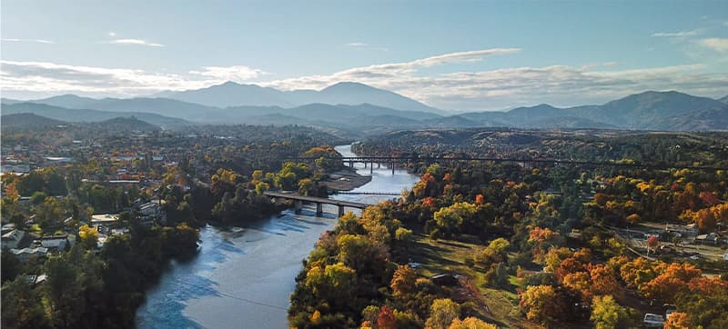 Pourquoi Louer une Voiture à Redding ?