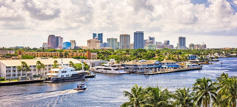 Închirieri Auto Ieftin în Fort Lauderdale, Executive Aeroport